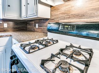 1105 S Date Ave, Broken Arrow, OK 74012