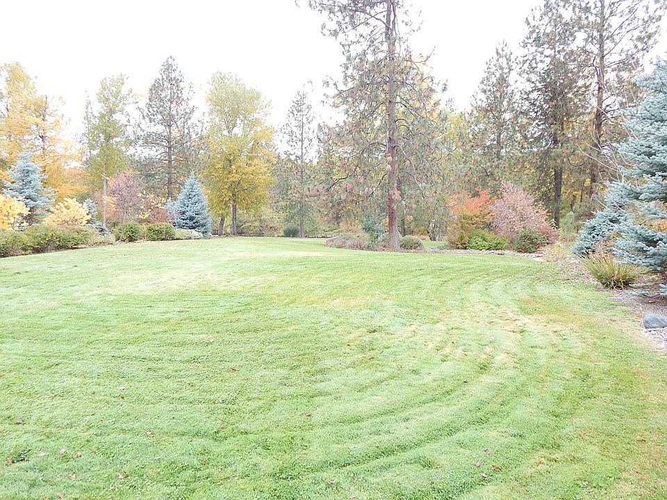 1st image of 330 Penny Ln
