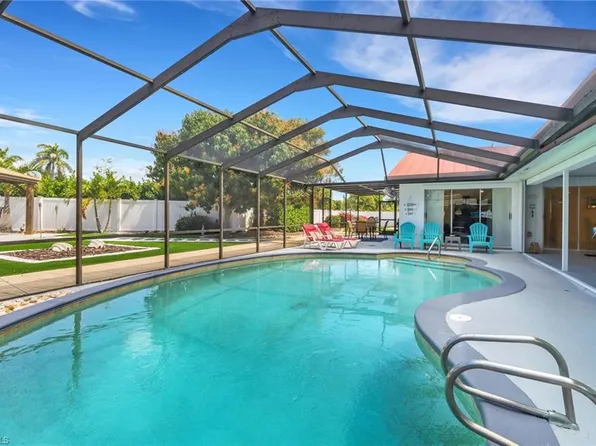 701 N Barfield Dr, Marco Island, FL 34145