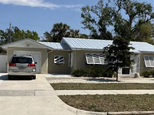 609 49th Street Ct W, Bradenton, FL 34209