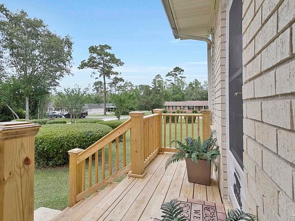 5th image of 1245 Eagle Dr