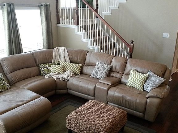4th image of 2085 Garden Crest Dr
