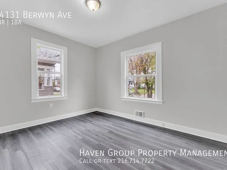 14131 Berwyn Ave — Photo 12