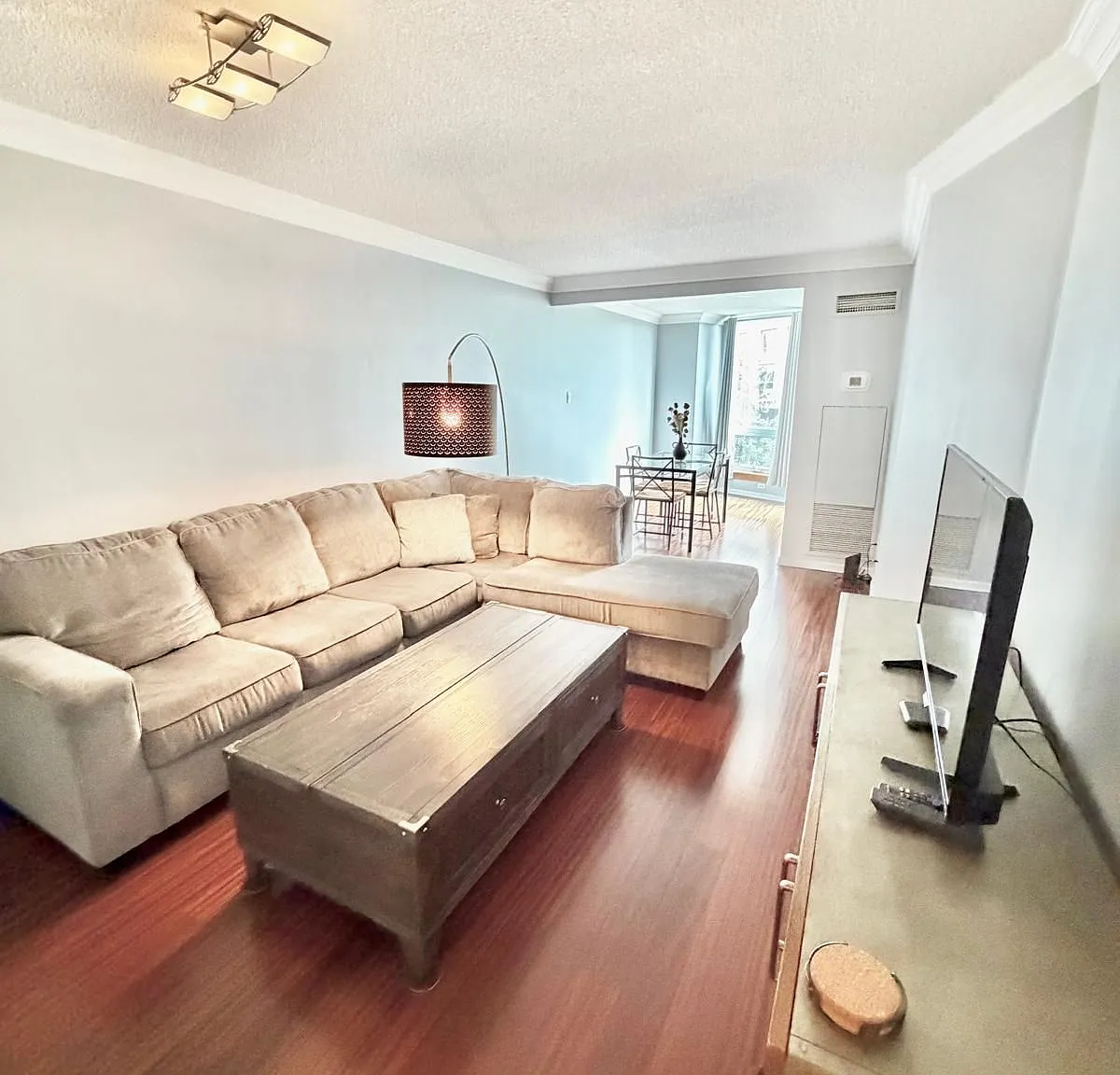 1 bed, $2,900 — Photo 3