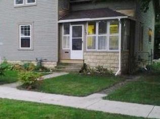 241 4th Ave, Three Rivers, MI 49093