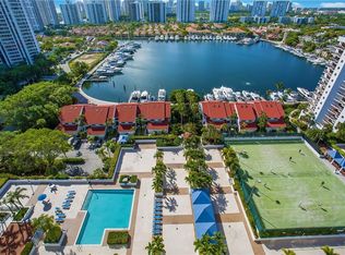 3640 Yacht Club Dr #PENTHOUSE 8, Aventura, FL 33180