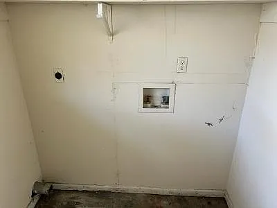 5002 Suburban Dr #A — Photo 14