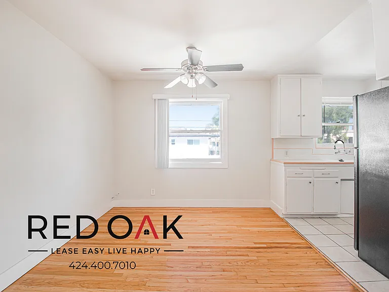 1148 S Sherbourne Dr #5 — Photo 8