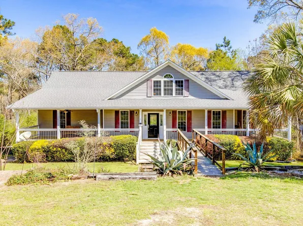 239 Blackthorn Dr, Gilbert, SC 29054