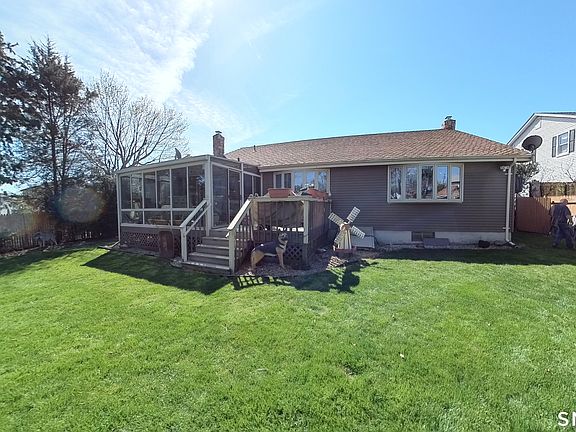 2nd image of 14 Shepard Road