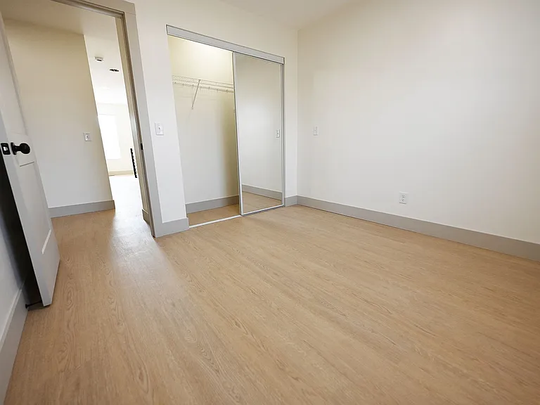 178 Brushwood Dr — Photo 16