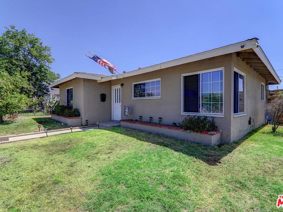 1st image of 4802 N Hollenbeck Ave