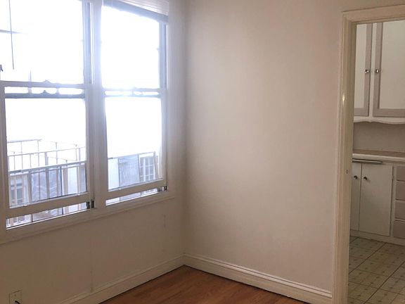 3rd image of 2340 Pacific Ave APT 403
