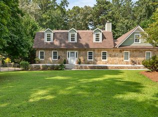 5032 Fox Forest Cir, Lilburn, GA