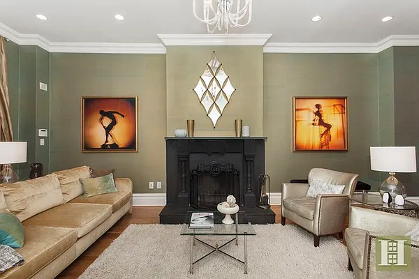 Sold by Halstead Property | media 4