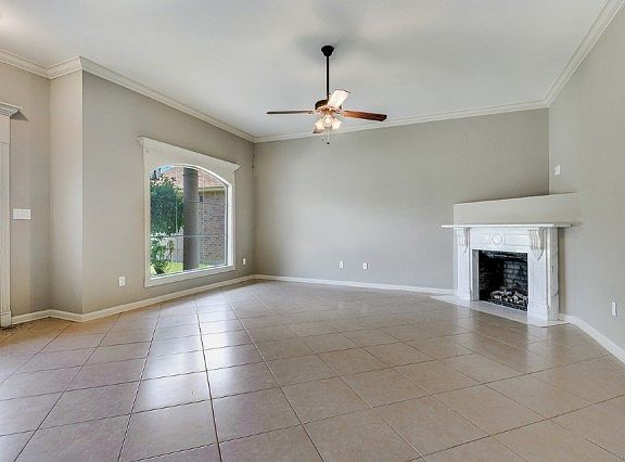 3rd image of 6300 Surrey Ln