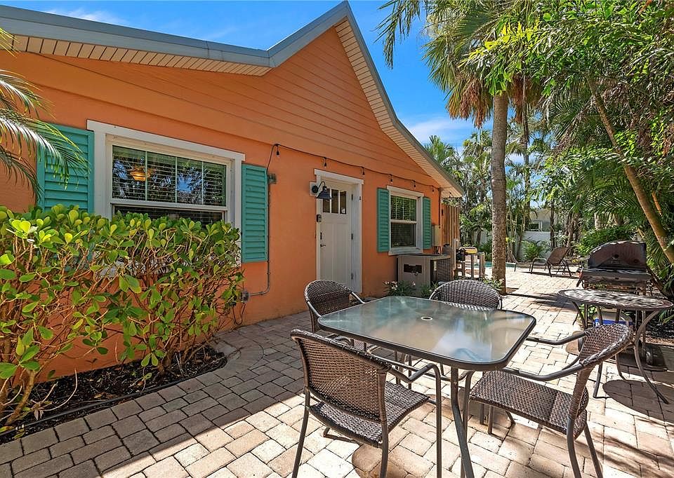1st image of 205 PEACOCK LANE #A