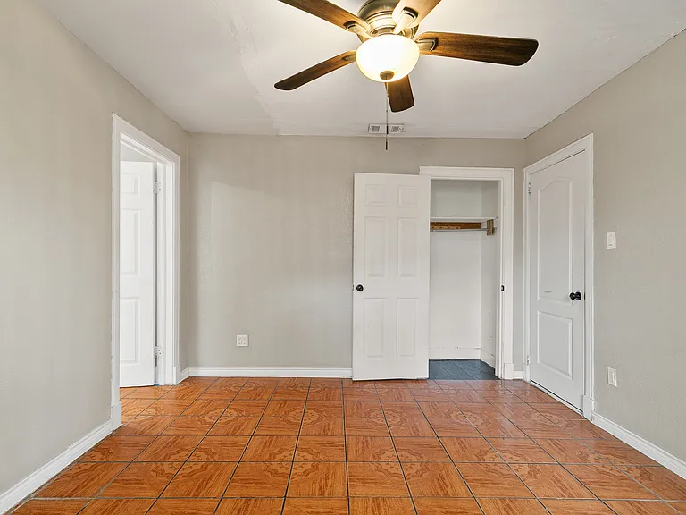 3422 W Jefferson Blvd — Photo 20