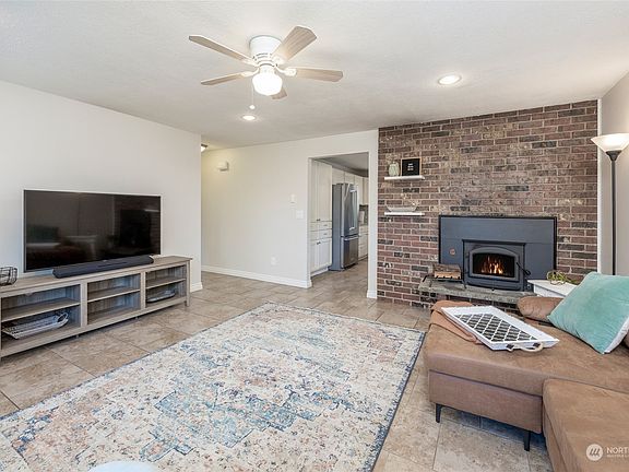 5th image of 6501 157th Street Ct E