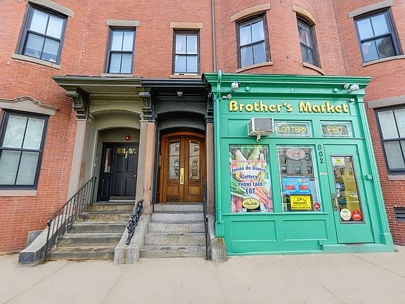 2nd image of 802 Tremont St APT 4