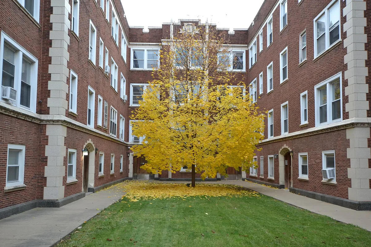 Building Photo - 4400 WINCHESTER