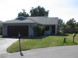 8440 SW 41st Ct, Davie, FL 33328