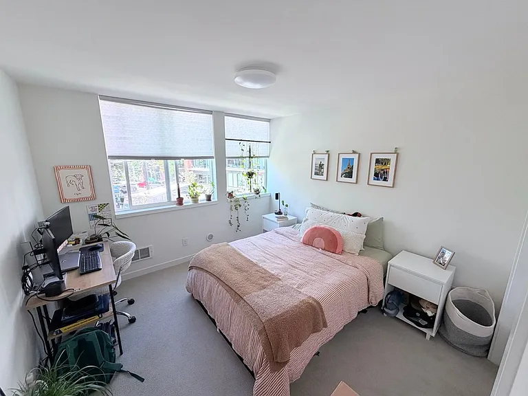 503B NE 72nd St — Photo 18