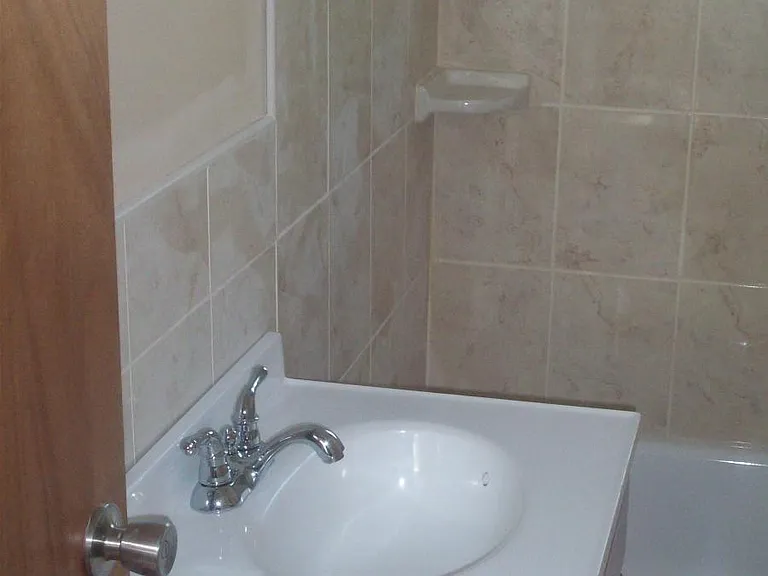 Bath - Vanity & Sink