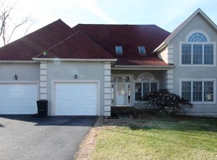 301 Huntersridge Rd, Winchester, VA 22602