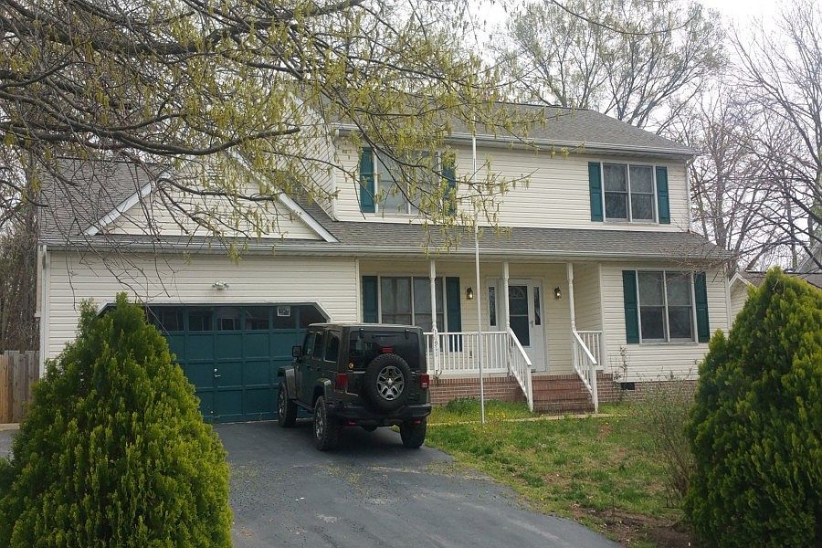 1st image of 11911 Woodland View Dr
