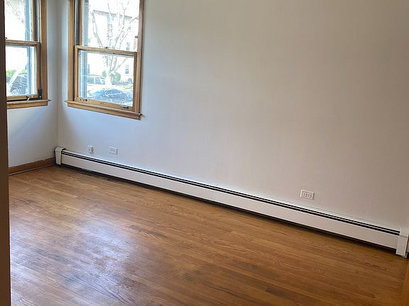 2nd image of 5223 N Reserve Ave Unit 2