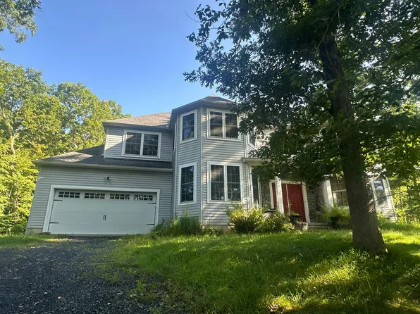 1021 Bear Swamp Rd, East Stroudsburg, PA 18302