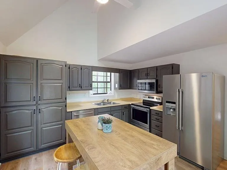 1574 Long Ridge Rd — Photo 10