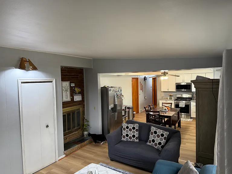 8565 Potomac Ave — Photo 34