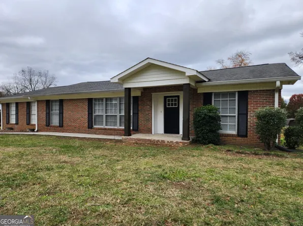 115 N Elizabeth St, Summerville, GA 30747
