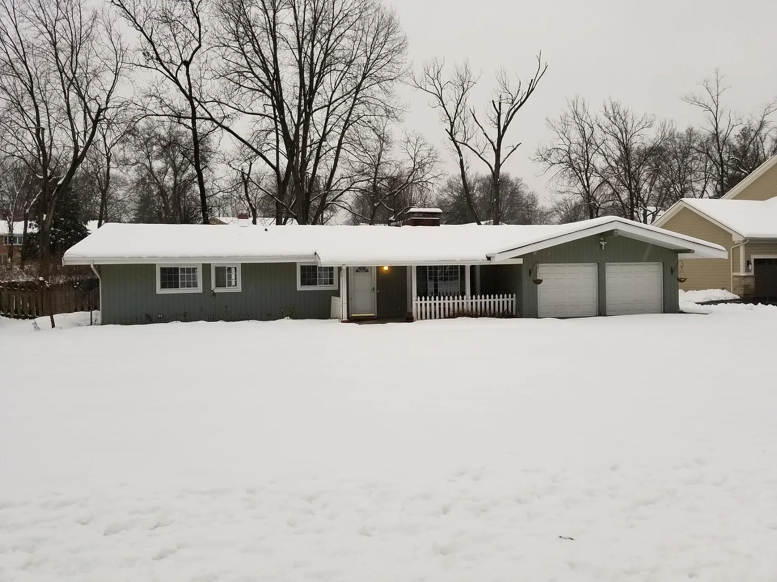1463 Fawnvalley Dr photo 1