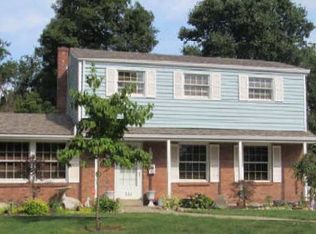 236 Crescent Garden Dr, Pittsburgh, PA 15235