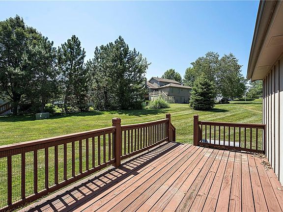 4th image of 8223 NW Barrybrooke Ct