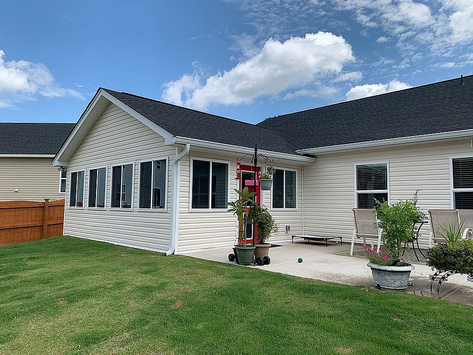 2nd image of 745 Cheehaw Ave