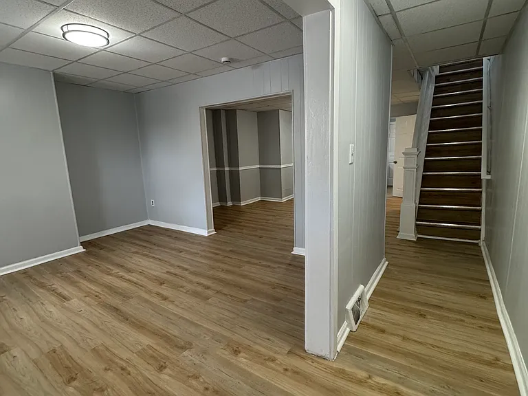 111 Henry St — Photo 7