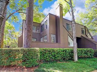 189 Litchfield Ln, Houston, TX 77024
