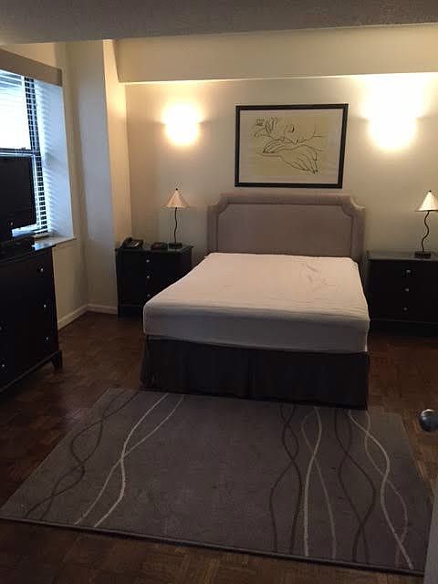 1st image of 150 W 51st St #18-8