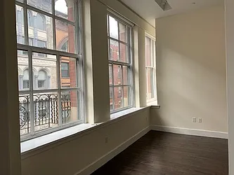 Rented by Salon Realty Corp