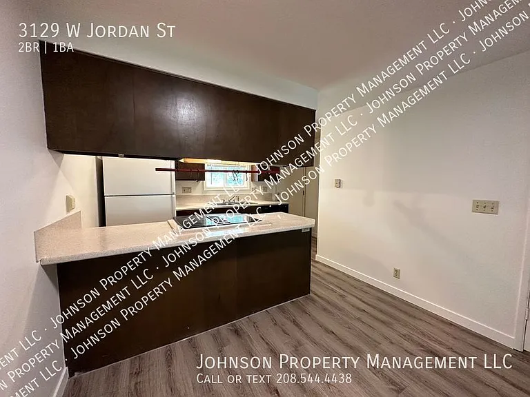 3129 W Jordan St — Photo 5