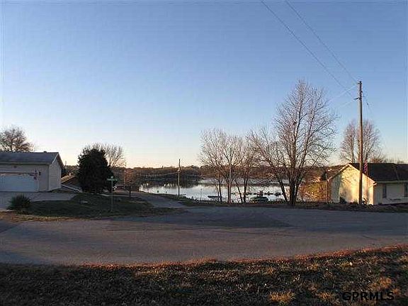 5th image of 2508 Cambridge Dr