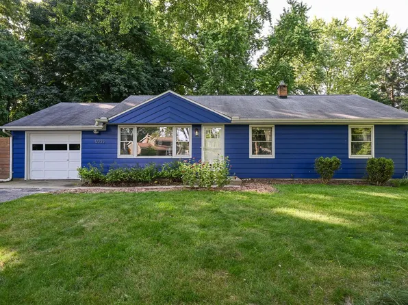 12233 West Ripley AVENUE, Wauwatosa, WI 53226