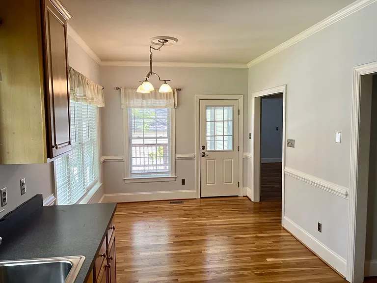 Fresh paint, second dining area