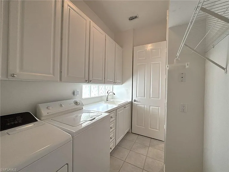 4402 Novato Ct — Photo 21