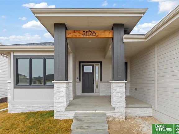 4th image of 21126 Jessie Ave