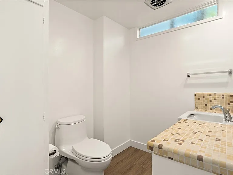 681 S Orange Grove Blvd #3 — Photo 10